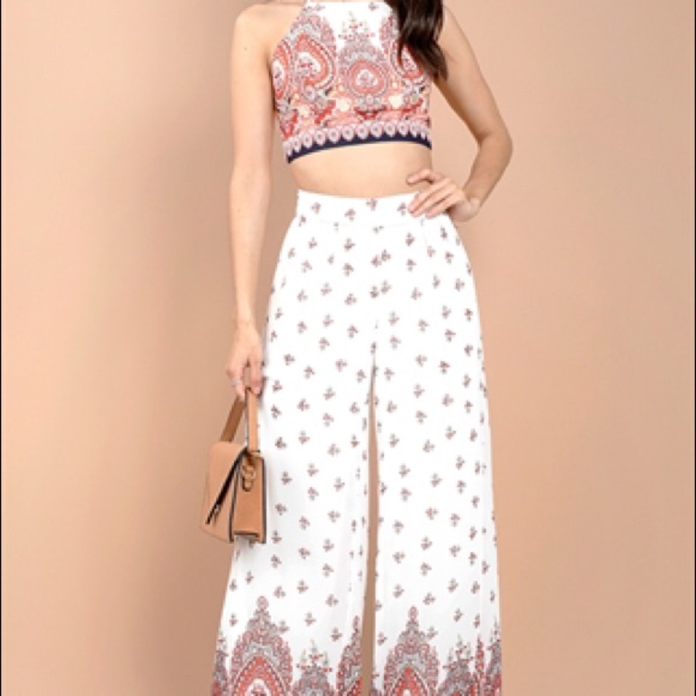 Papaya pants Medium